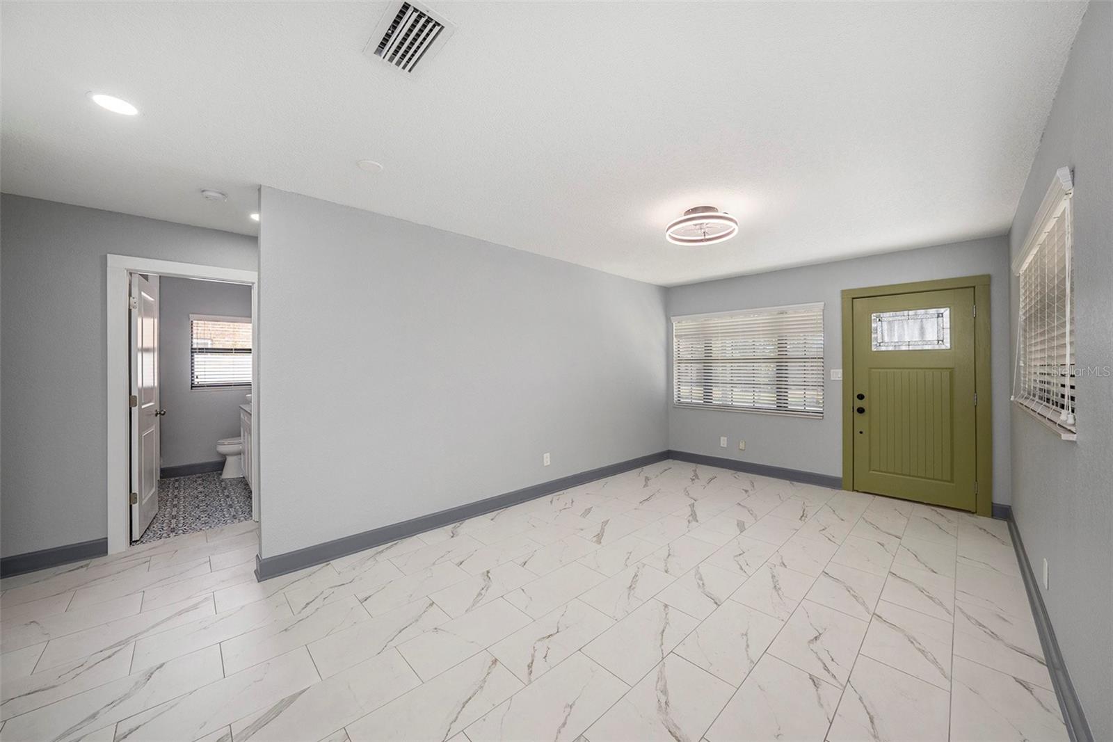 Image 5 of 26 For 1713 Saint Isabel Street