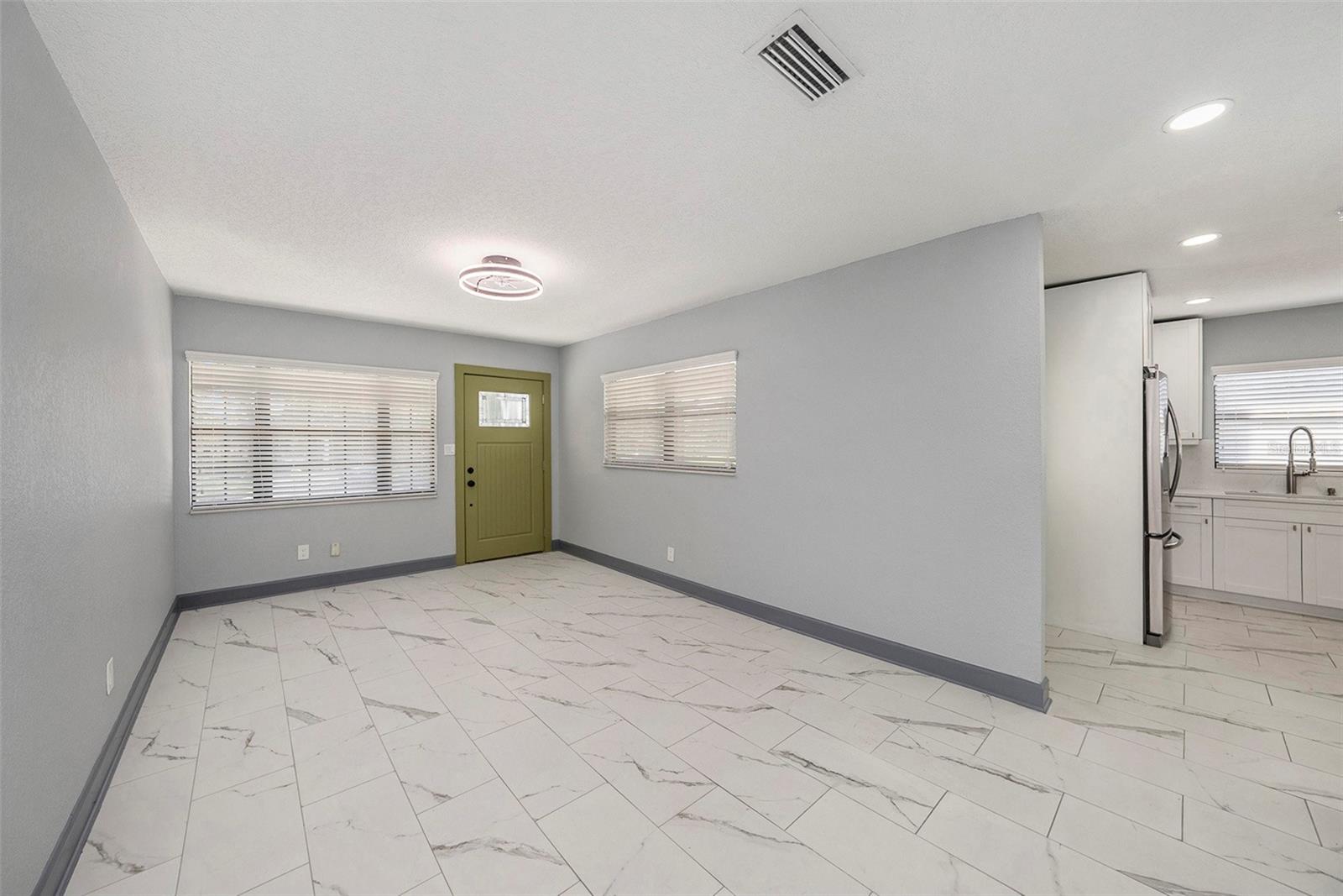 Image 6 of 26 For 1713 Saint Isabel Street