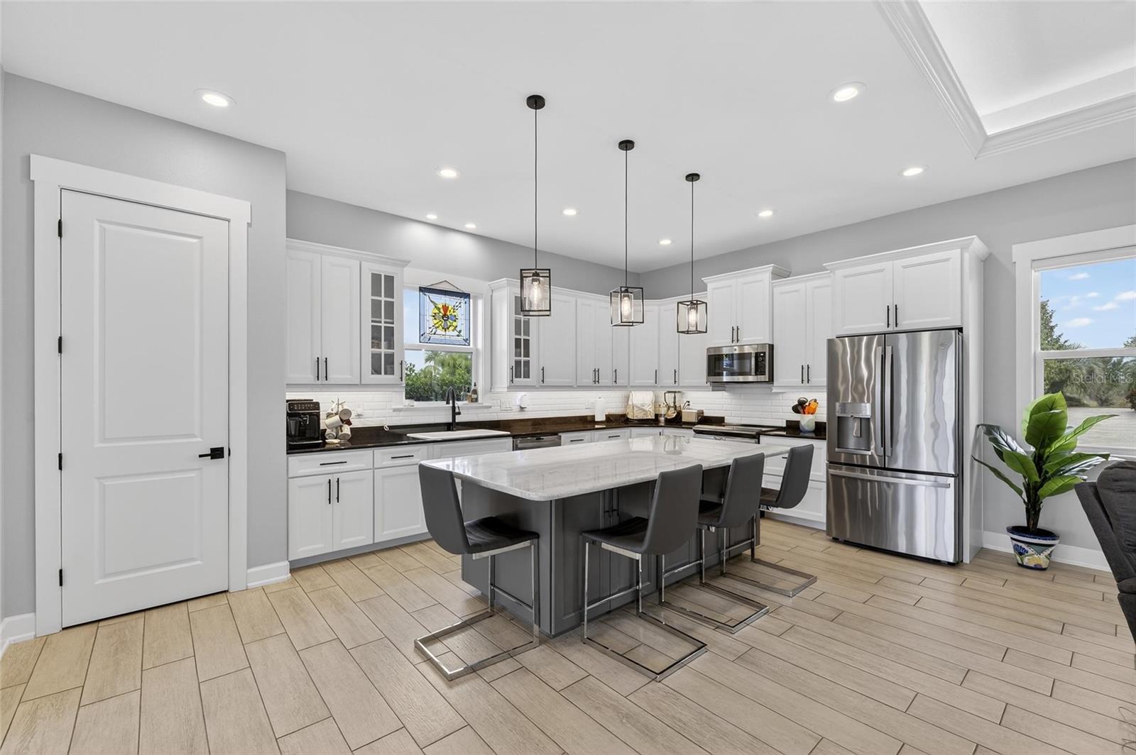 Image 13 of 72 For 3287 Red Tail Hawk Drive