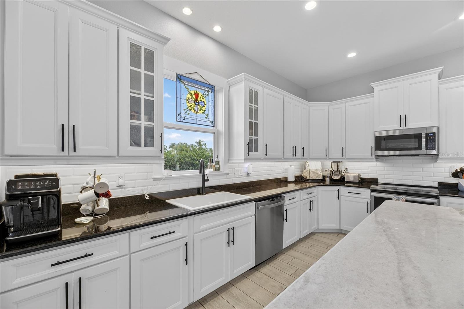 Image 15 of 72 For 3287 Red Tail Hawk Drive