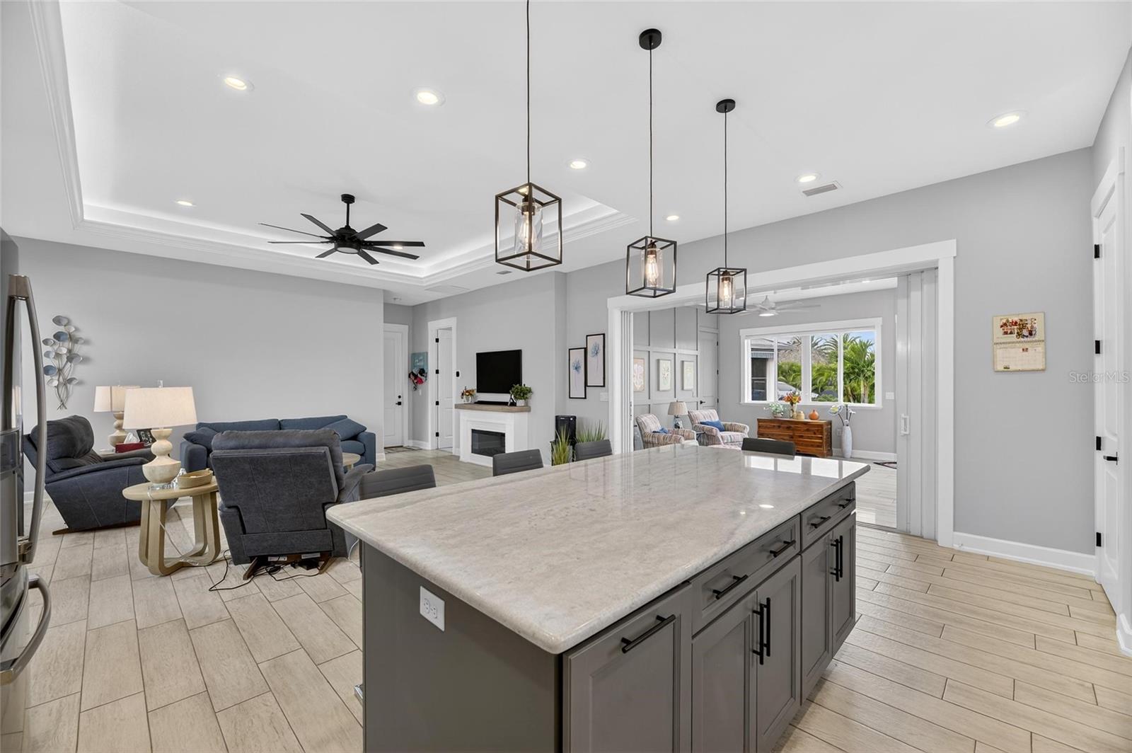 Image 17 of 72 For 3287 Red Tail Hawk Drive