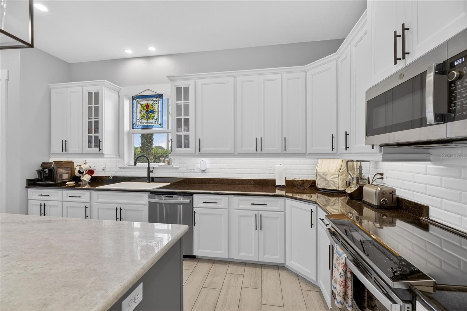 Image 18 of 72 For 3287 Red Tail Hawk Drive