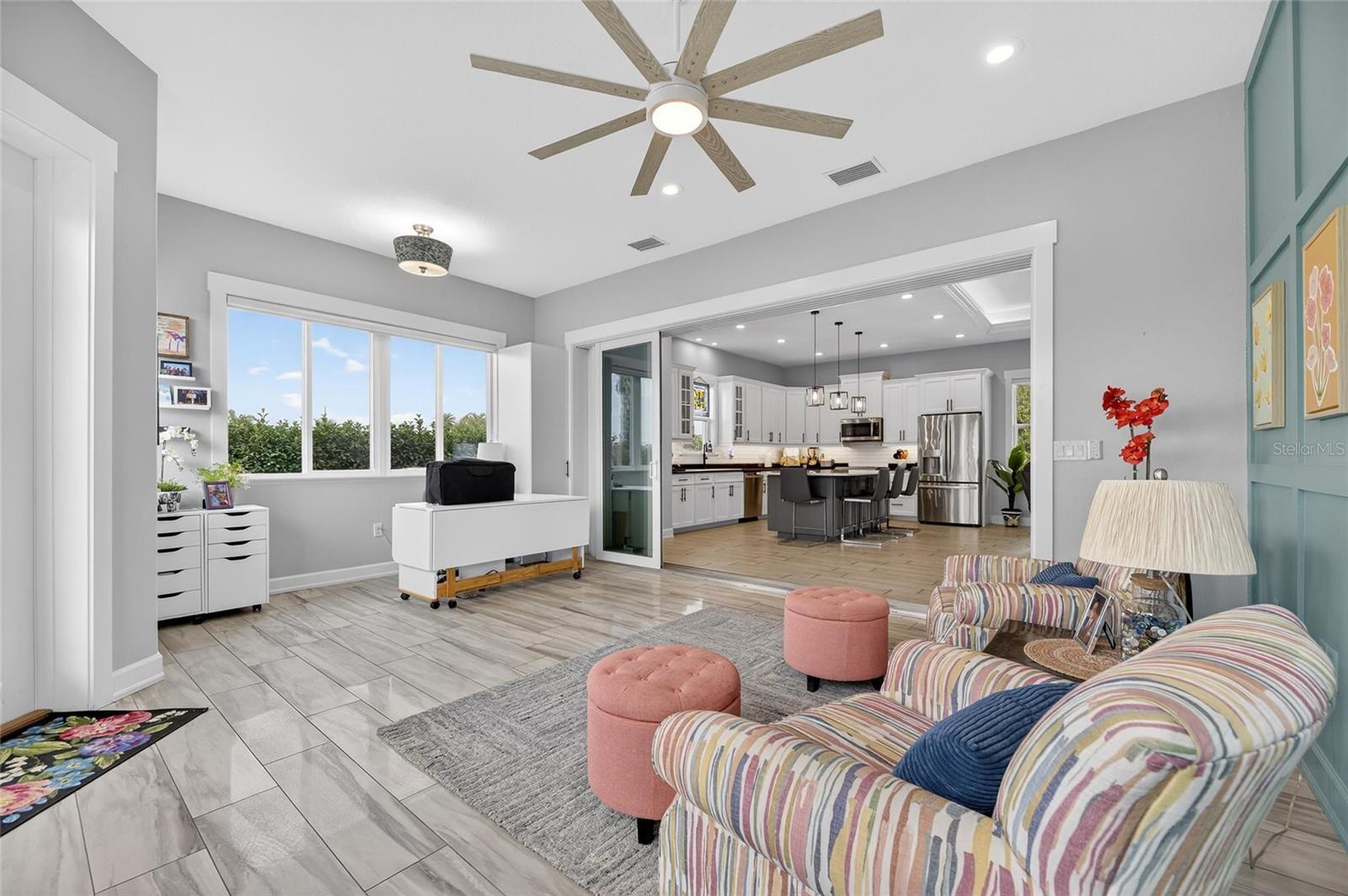 Image 25 of 72 For 3287 Red Tail Hawk Drive