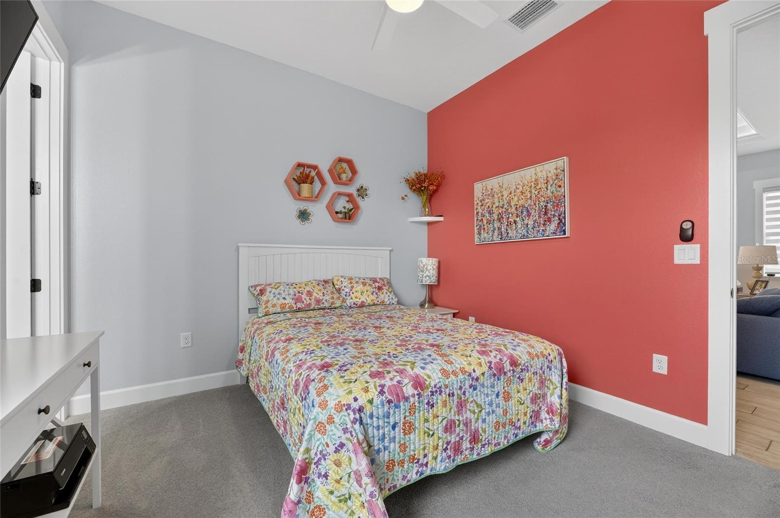 Image 32 of 72 For 3287 Red Tail Hawk Drive