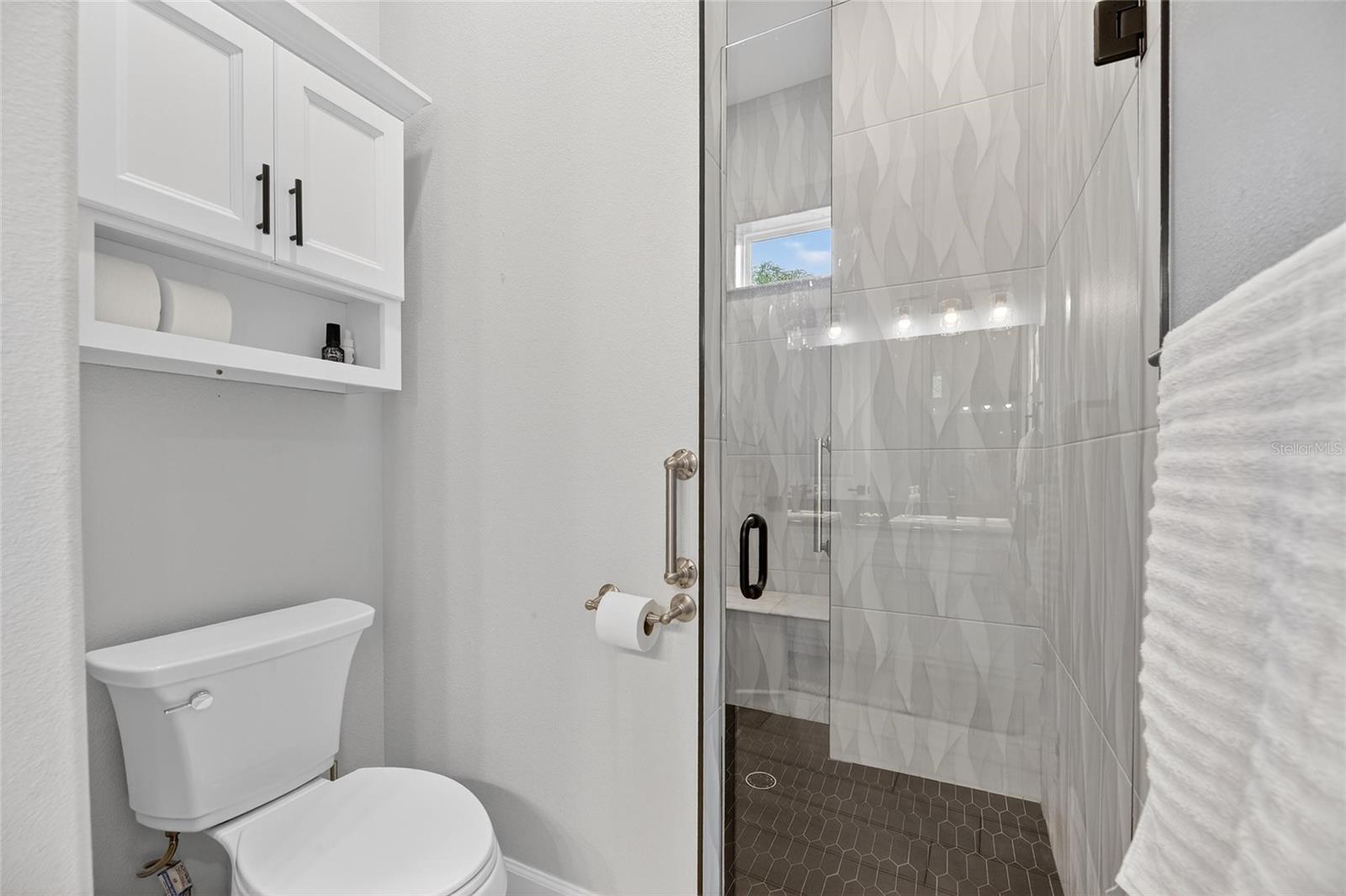 Image 43 of 72 For 3287 Red Tail Hawk Drive