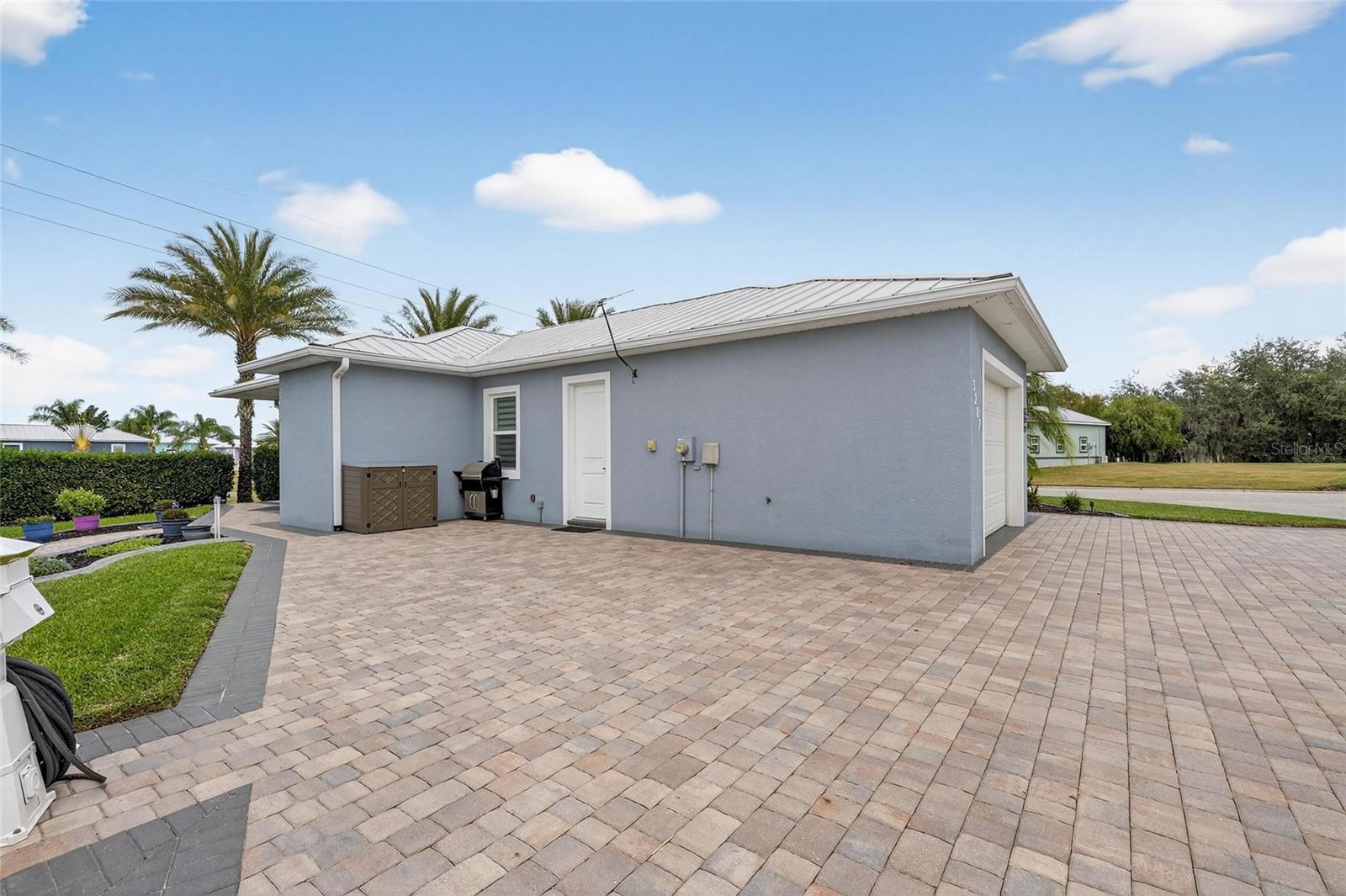 Image 53 of 72 For 3287 Red Tail Hawk Drive