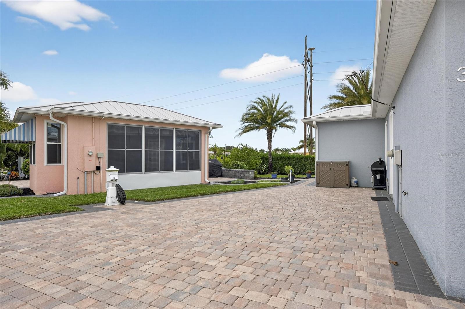 Image 54 of 72 For 3287 Red Tail Hawk Drive