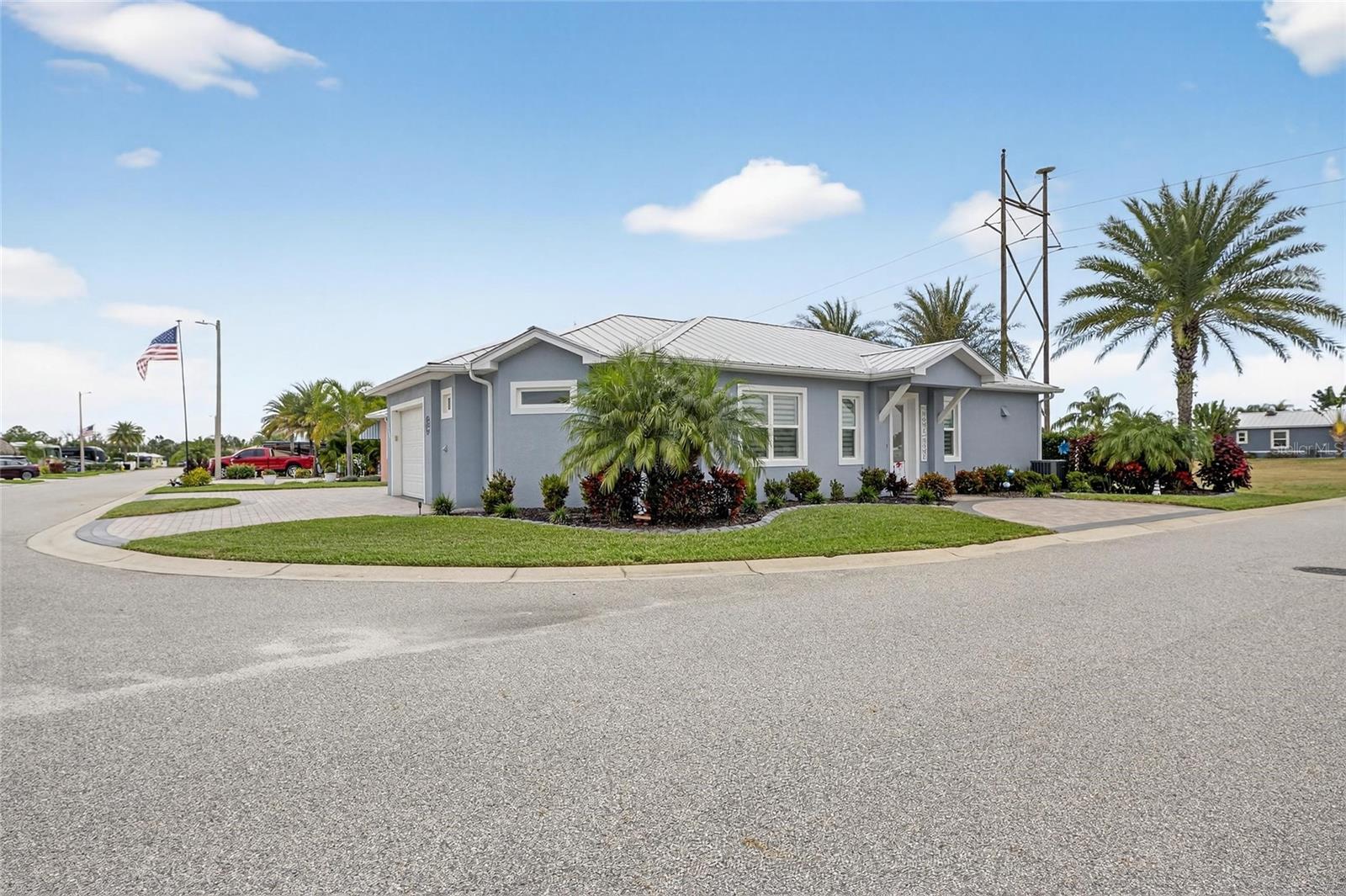 Image 56 of 72 For 3287 Red Tail Hawk Drive