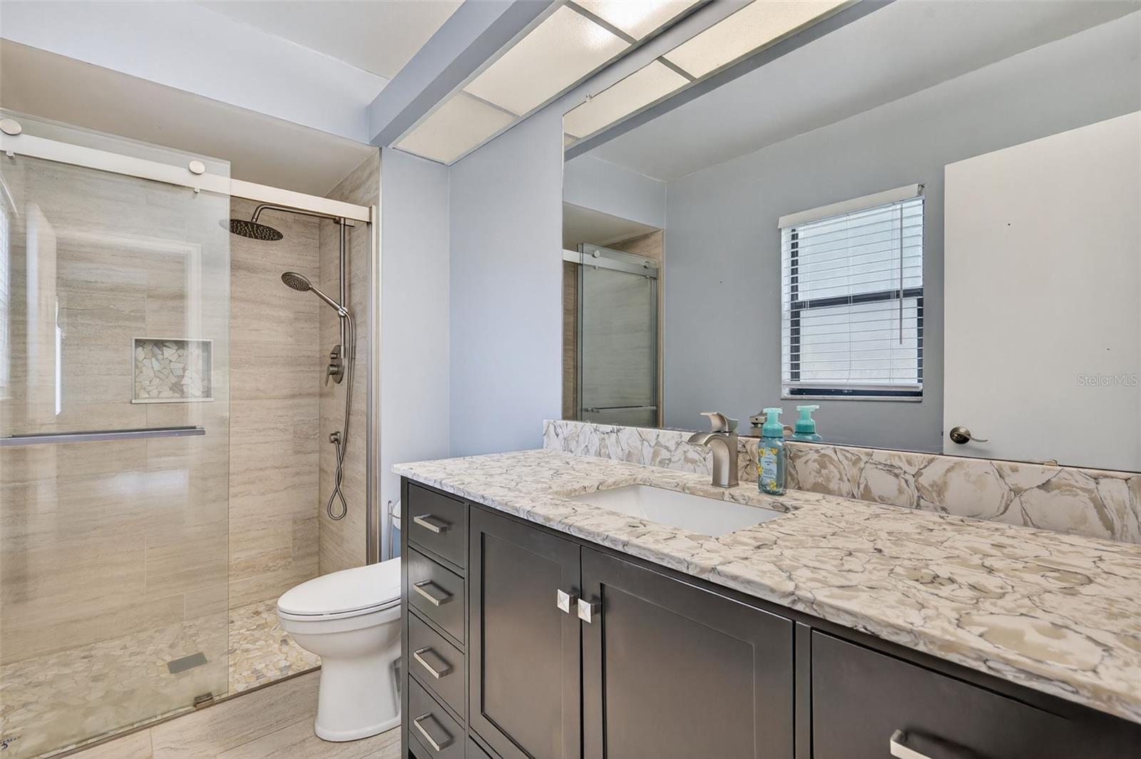 Image 15 of 27 For 3581 Magnolia Ridge Circle C