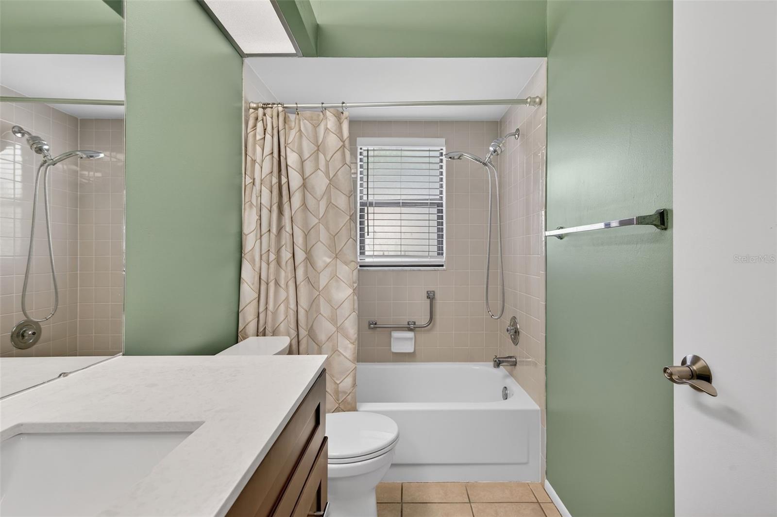 Image 20 of 27 For 3581 Magnolia Ridge Circle C