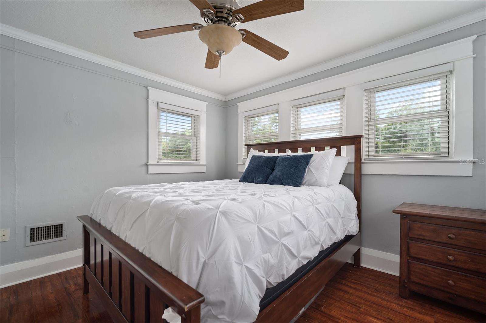 Image 25 of 33 For 5906 Otis Avenue