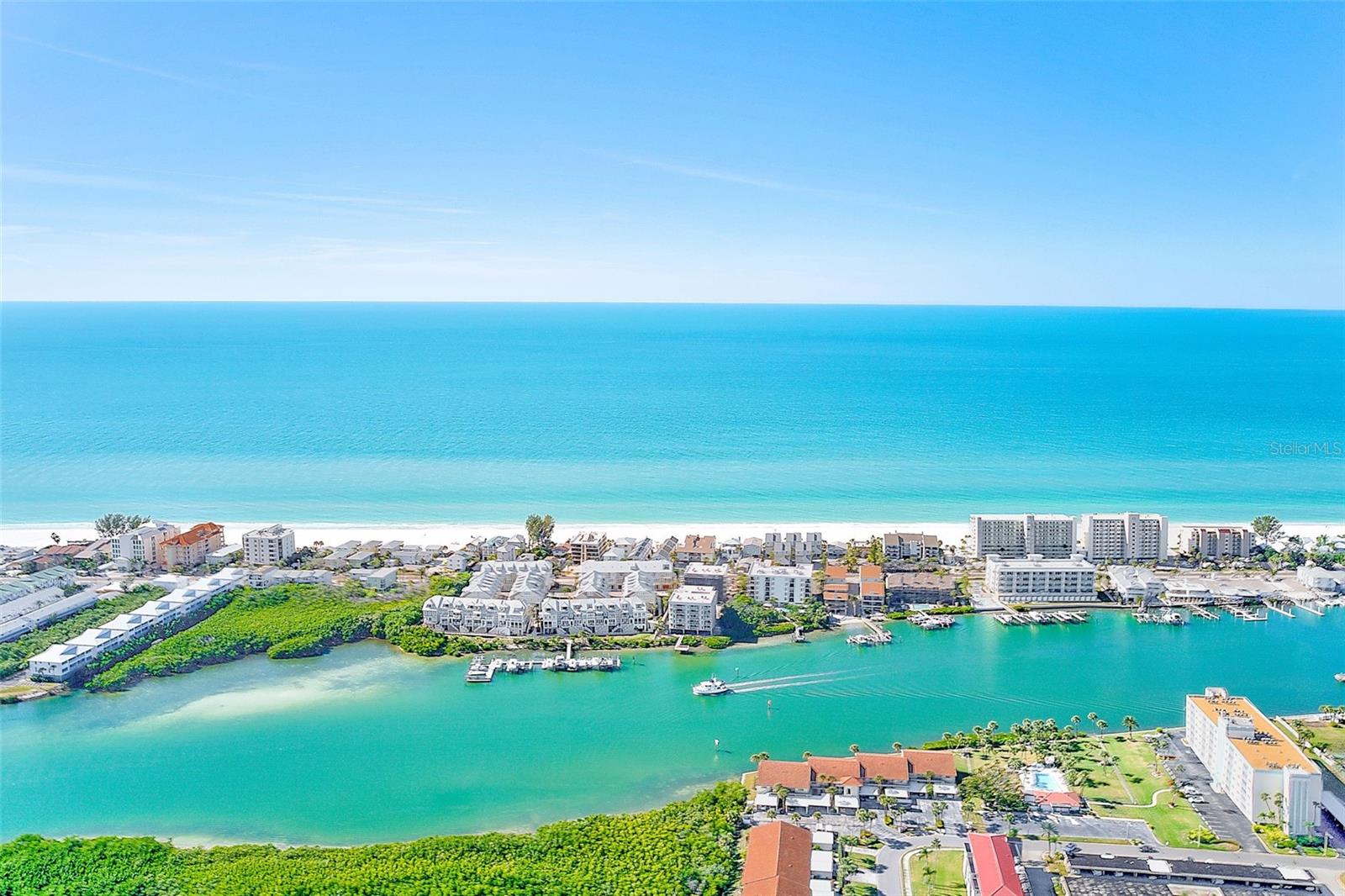 Image 12 of 71 For 14690 Imperial Point Drive S