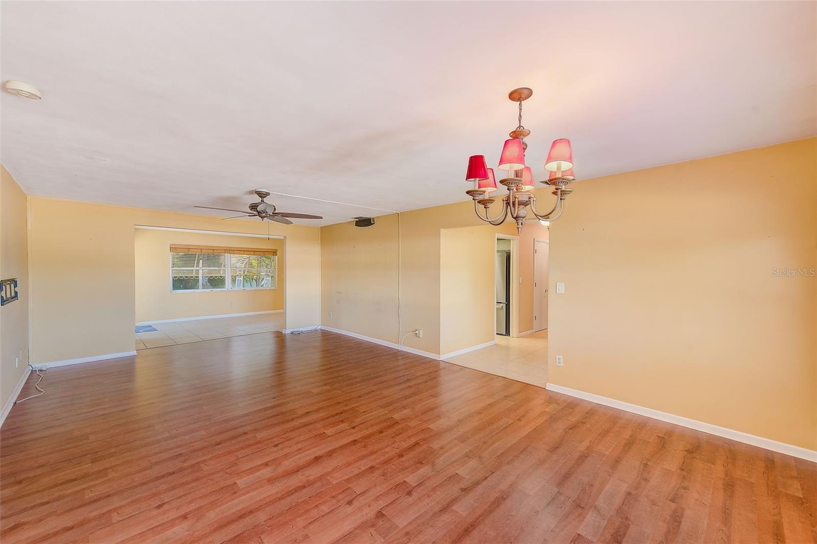 Image 50 of 71 For 14690 Imperial Point Drive S