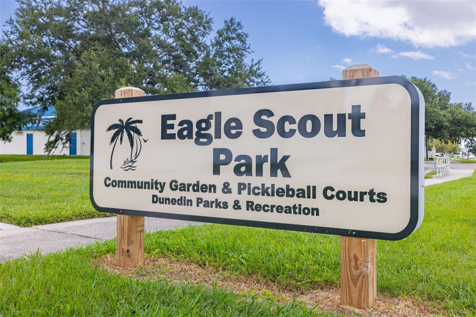 Image 32 of 41 For 946 Virginia Street 207