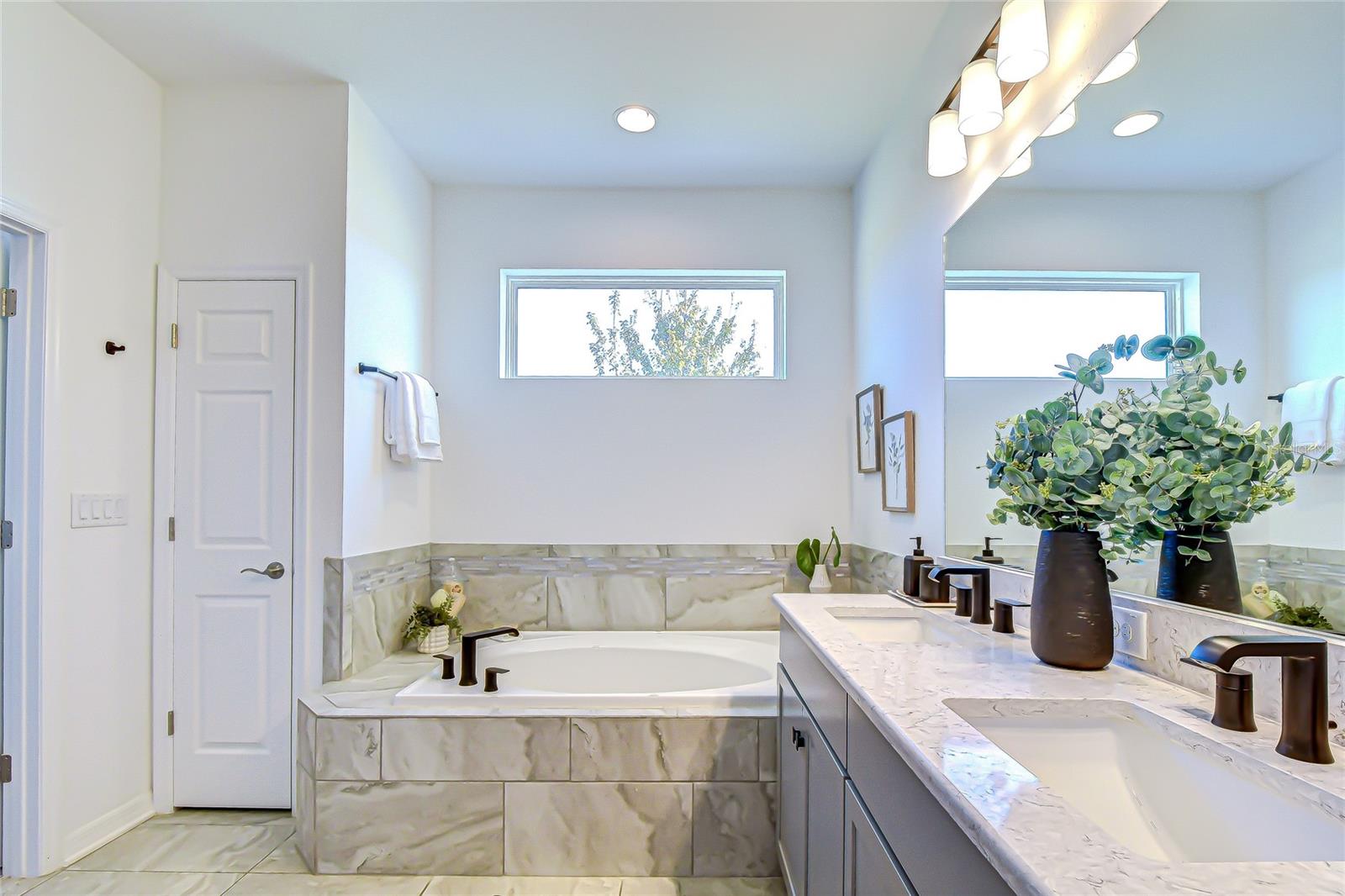 Image 22 of 40 For 22231 Woodmen Hall Drive