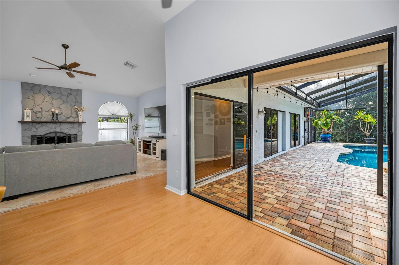 Image 24 of 58 For 3021 Crest Drive