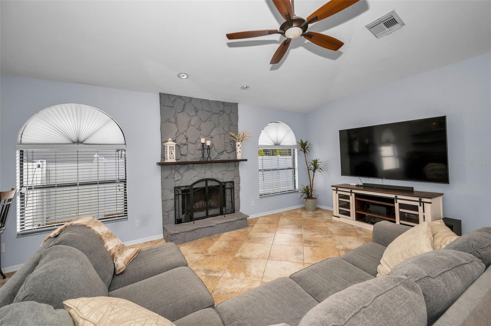 Image 29 of 58 For 3021 Crest Drive