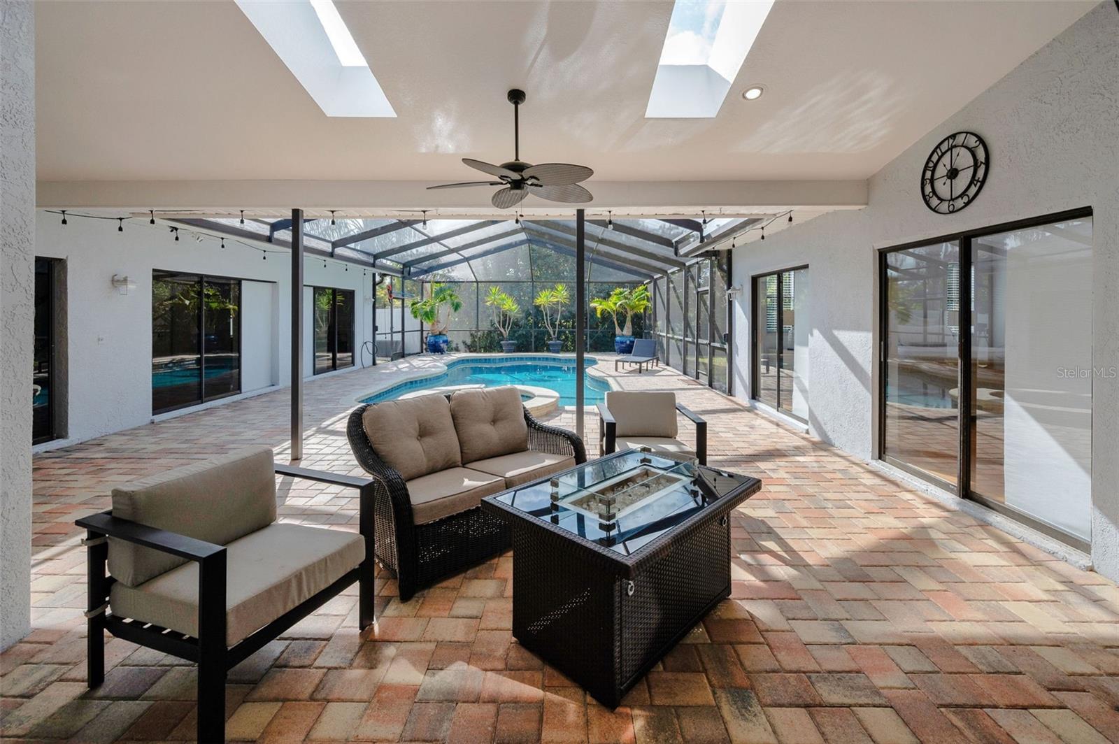 Image 48 of 58 For 3021 Crest Drive