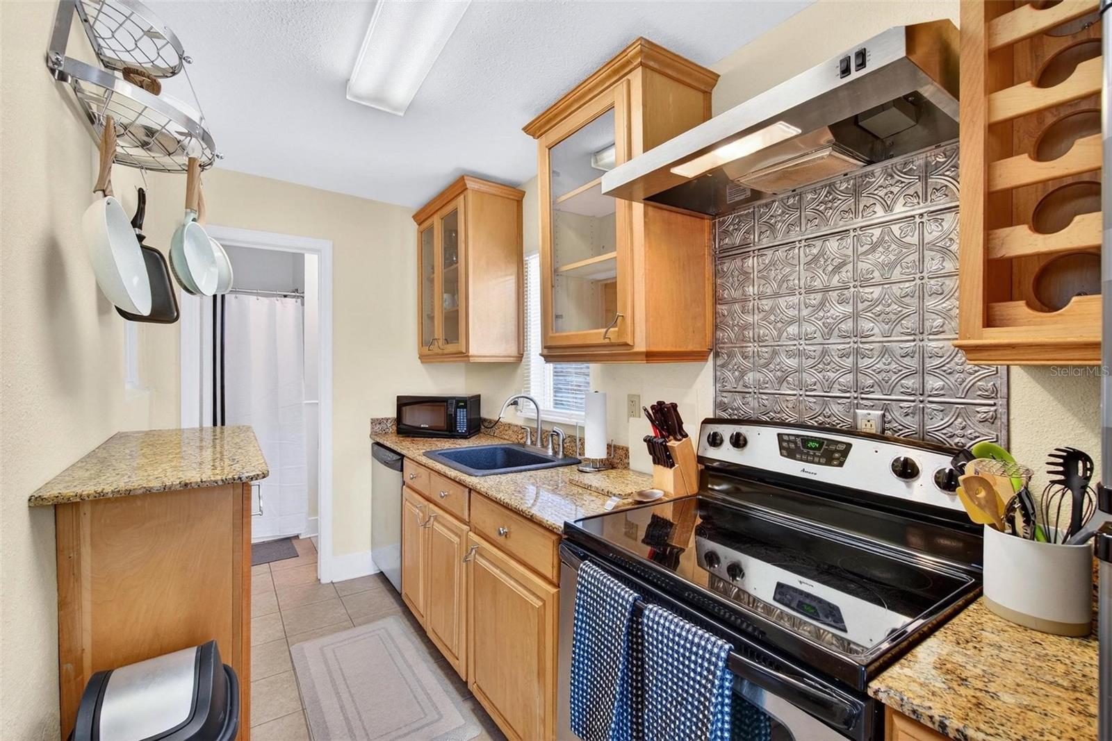 Image 4 of 12 For 509 29th Avenue S C