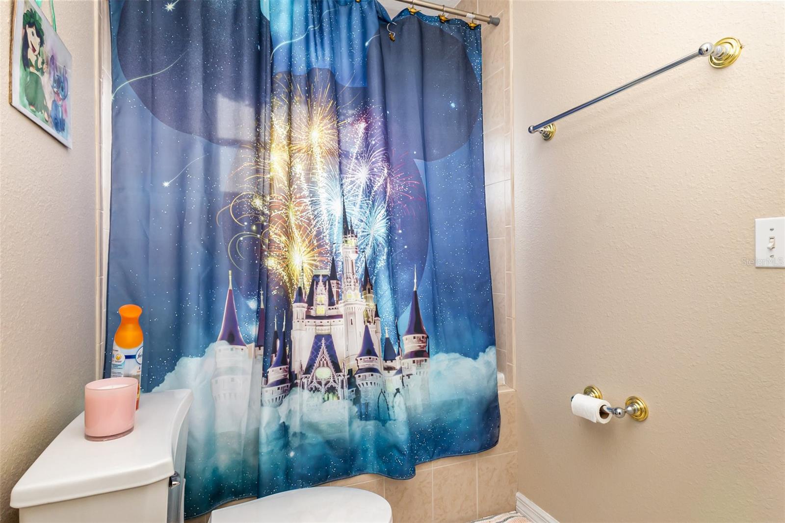 Image 13 of 22 For 302 Vista Loop