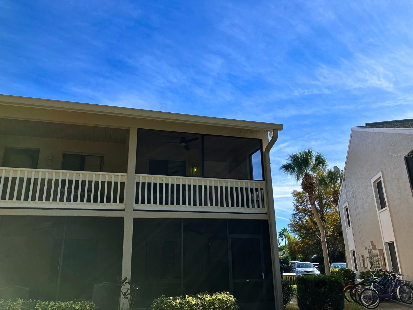 Image 3 of 30 For 20921 Haulover Cove #f2