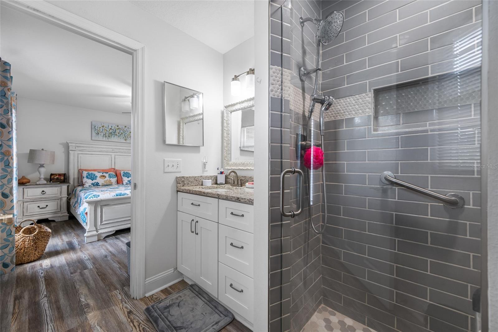 Image 26 of 41 For 10202 16th Street