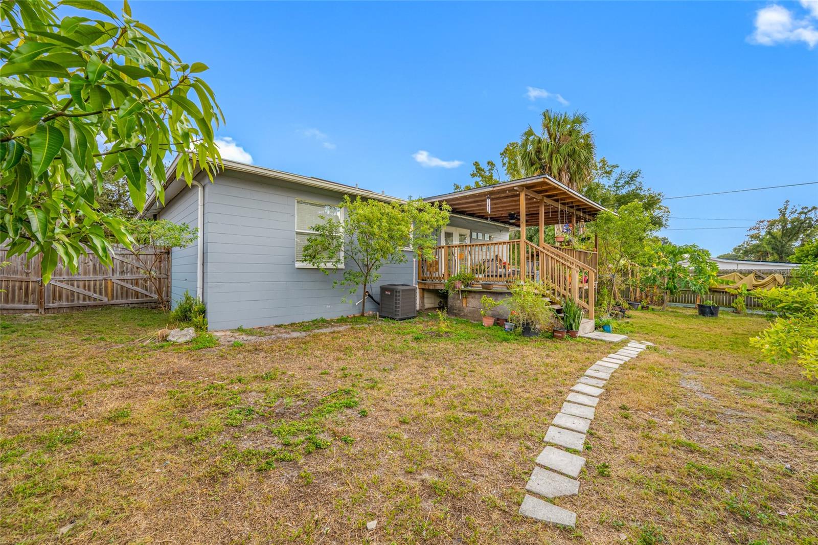 Image 33 of 41 For 10202 16th Street