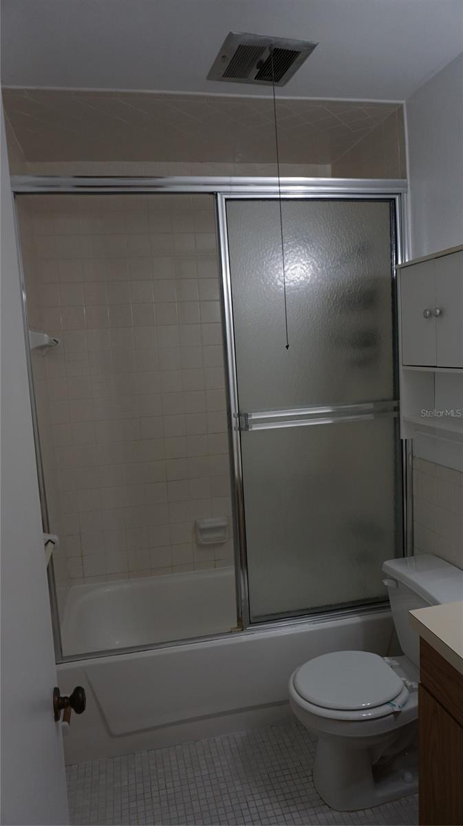 Image 10 of 23 For 6266 1st Avenue S 28