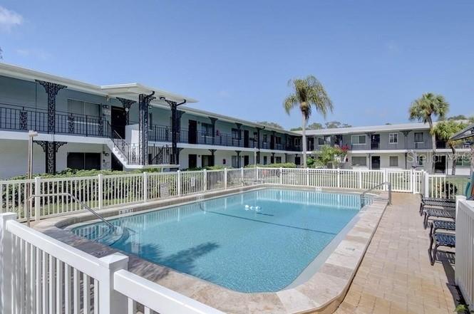 Image 23 of 23 For 6266 1st Avenue S 28