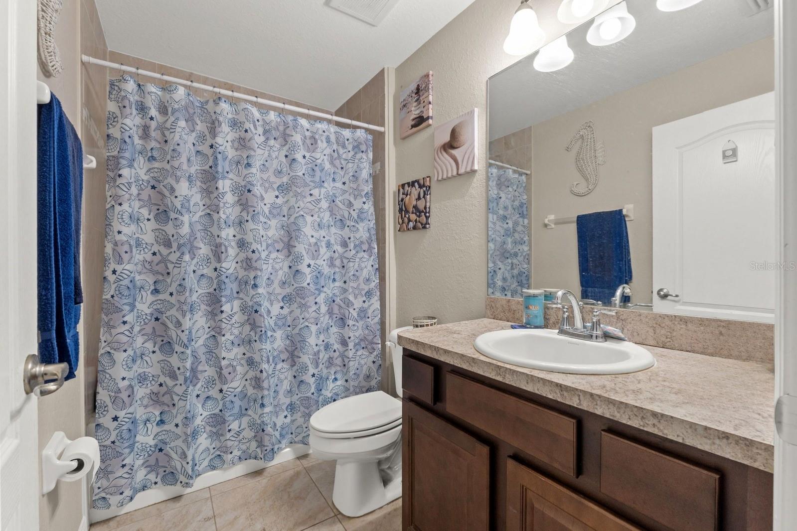 Image 22 of 42 For 11428 Pelican Avenue
