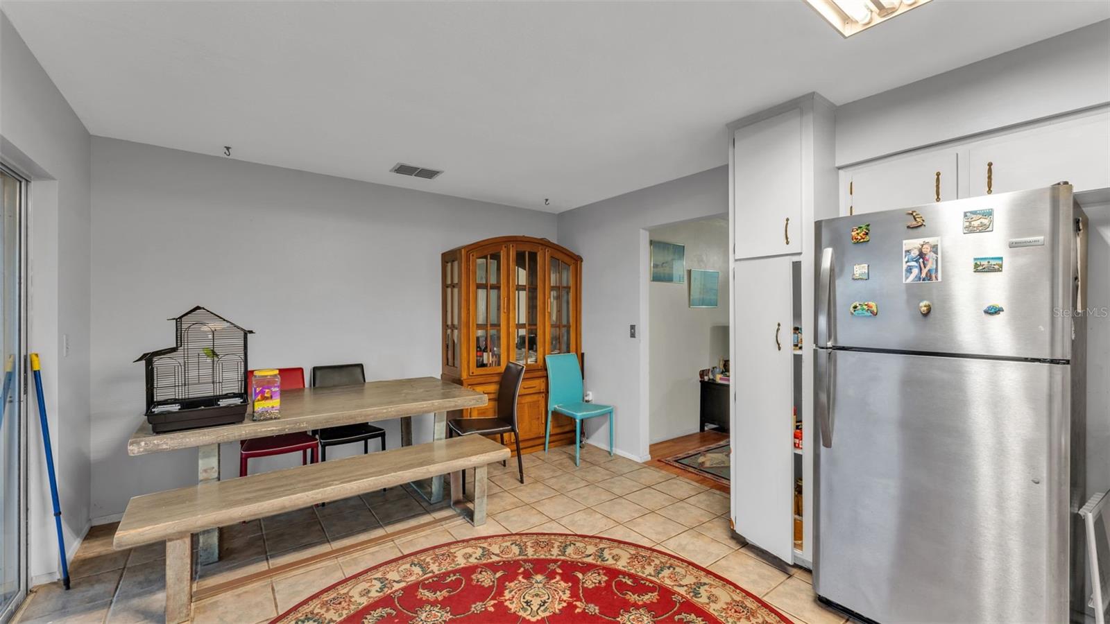 Image 7 of 19 For 512 Lake Dexter Boulevard