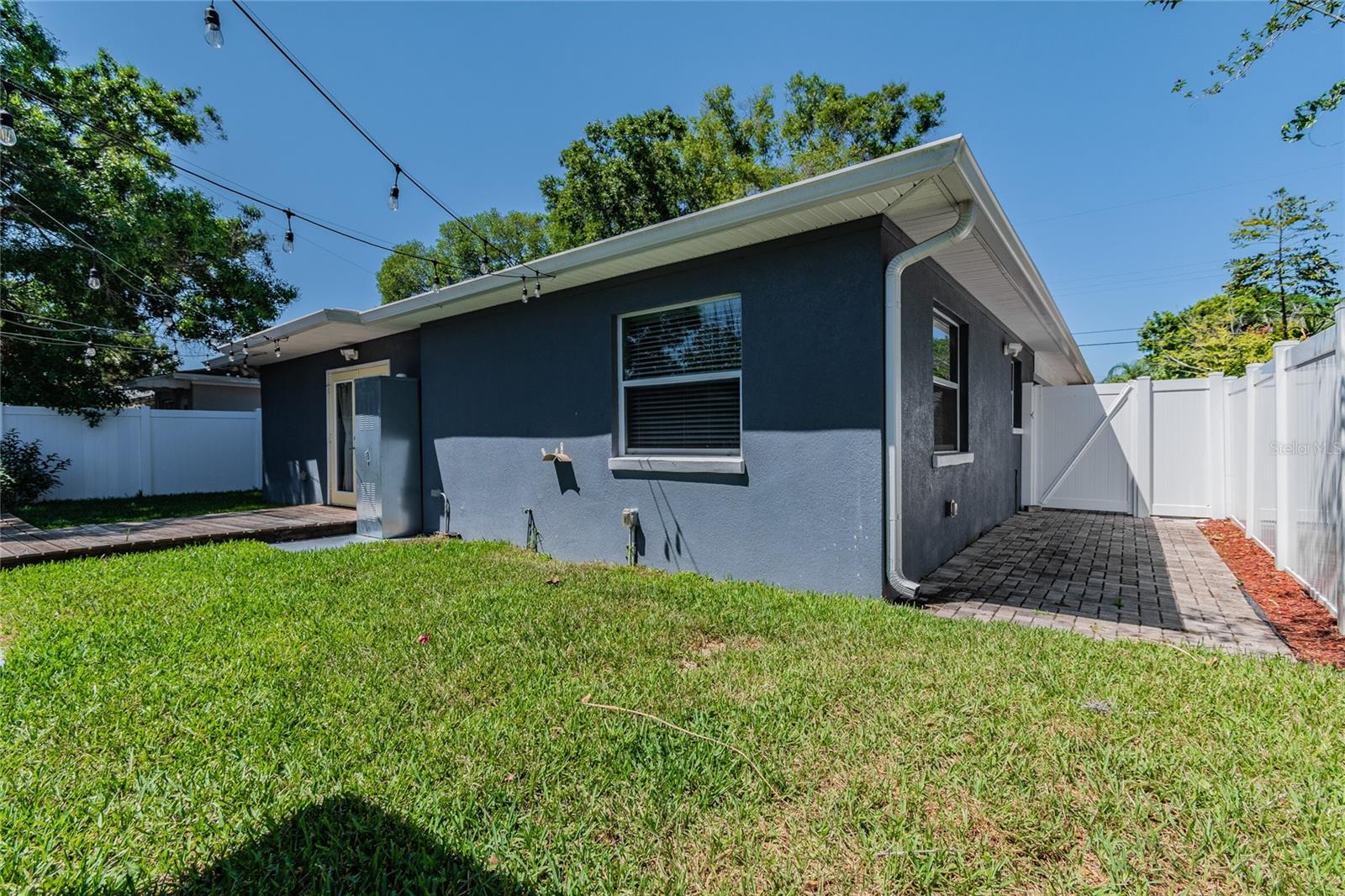 Image 49 of 51 For 4106 Carmen Street