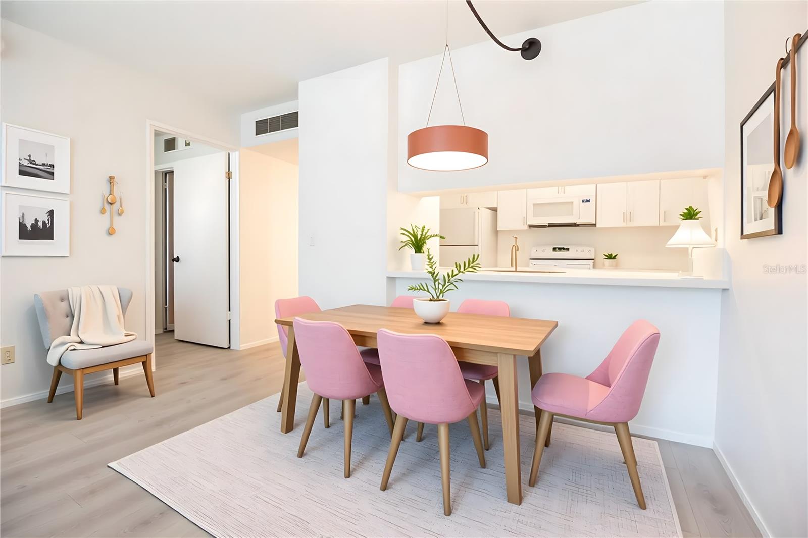 Image 11 of 45 For 14130 Rosemary Lane 4211