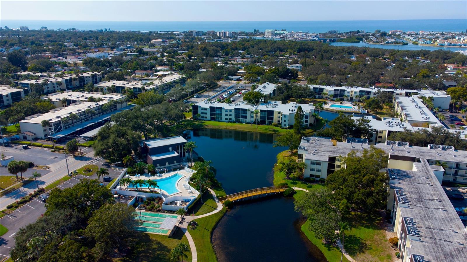 Image 31 of 45 For 14130 Rosemary Lane 4211