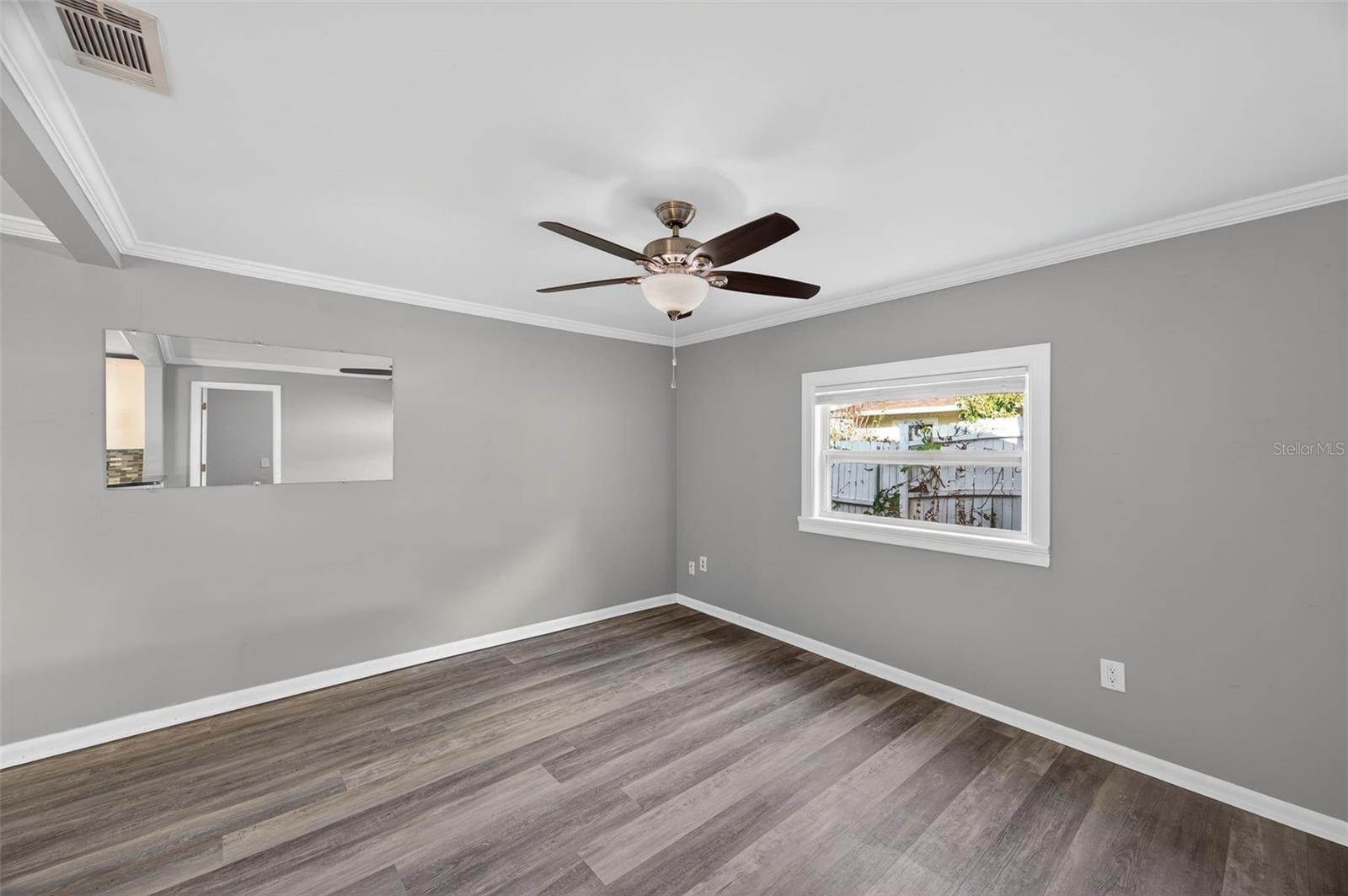 Image 19 of 65 For 7217 6th Avenue N