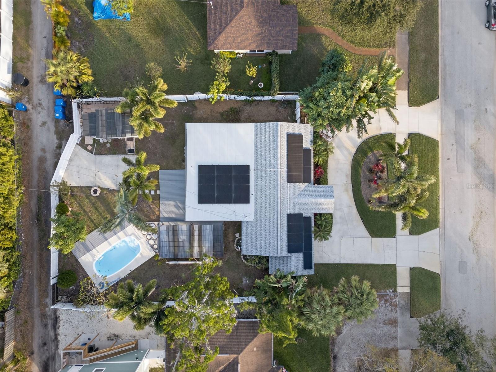 Image 3 of 65 For 7217 6th Avenue N