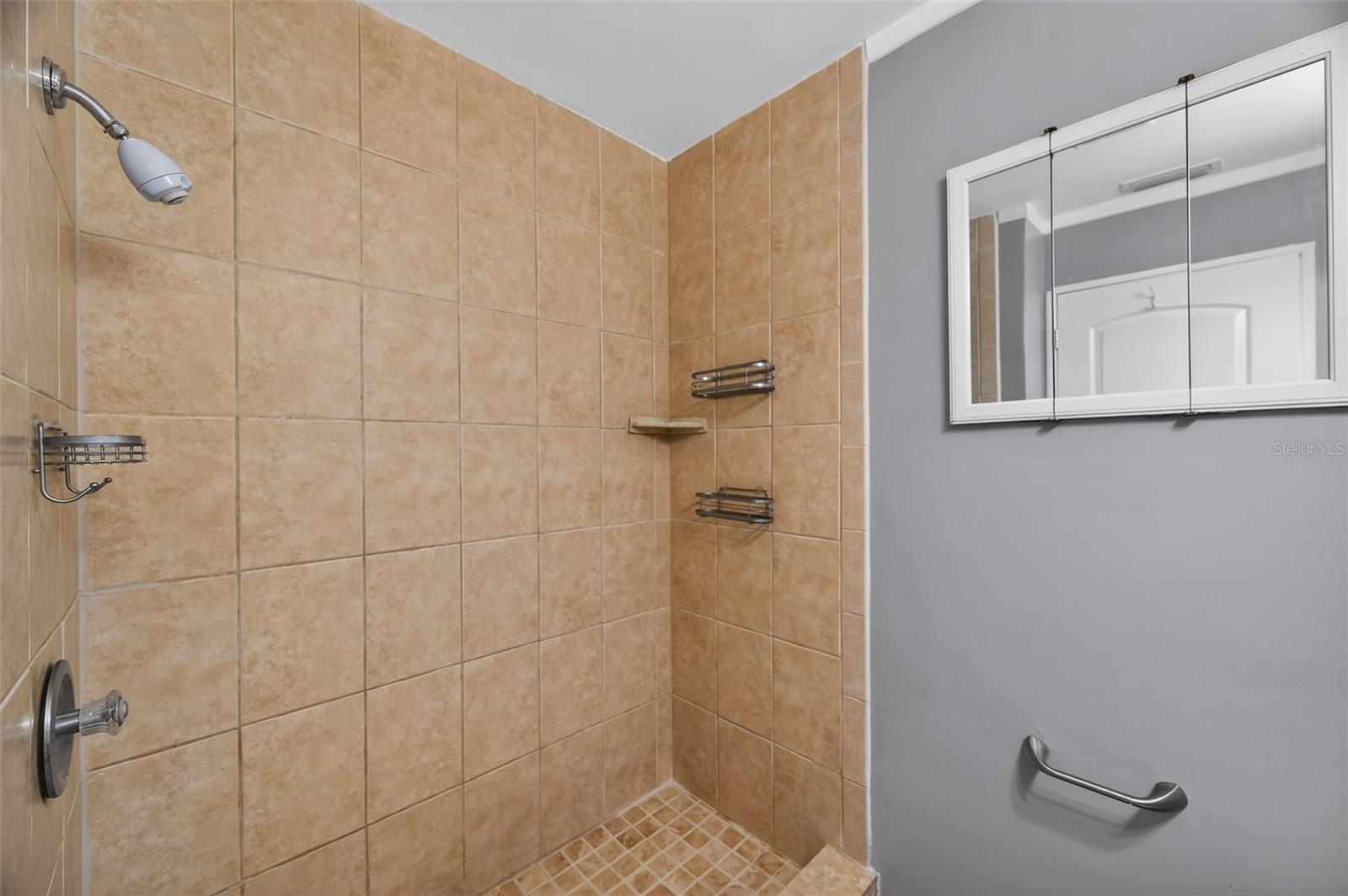 Image 31 of 65 For 7217 6th Avenue N