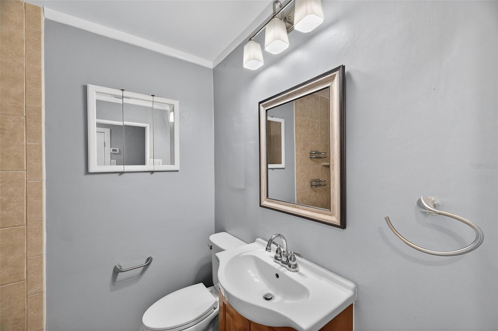 Image 32 of 65 For 7217 6th Avenue N