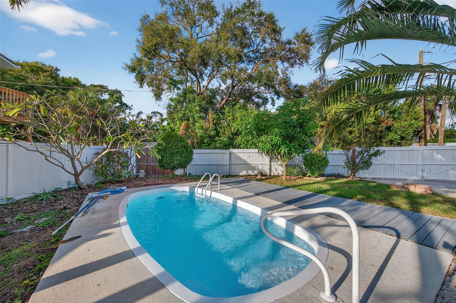 Image 52 of 65 For 7217 6th Avenue N