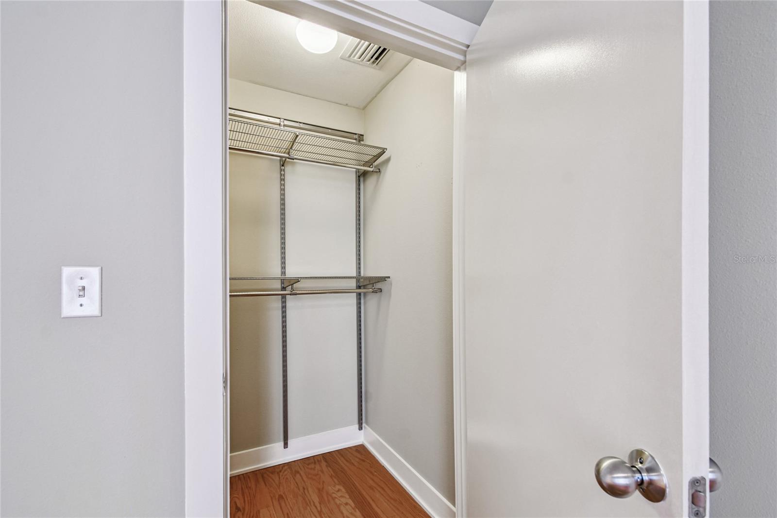 Image 21 of 86 For 1120 Kennedy Boulevard 1028