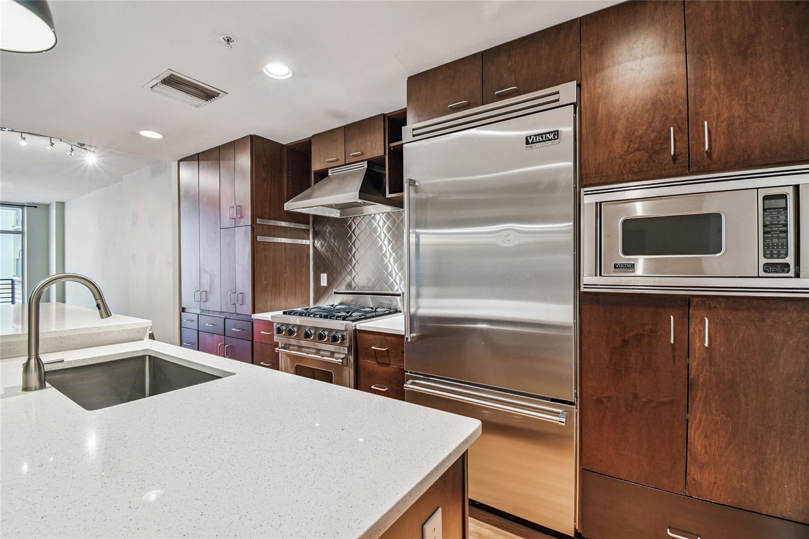 Image 8 of 86 For 1120 Kennedy Boulevard 1028