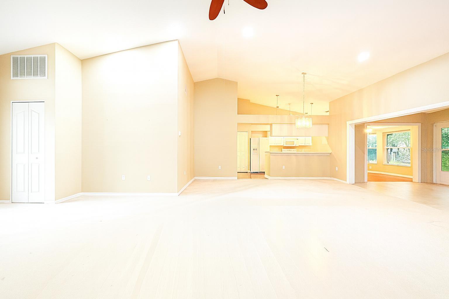 Image 4 of 25 For 18736 Bent Pine Dr Drive