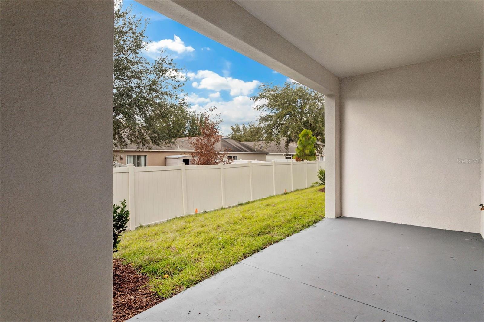 Image 22 of 25 For 3701 Copper Beech Drive