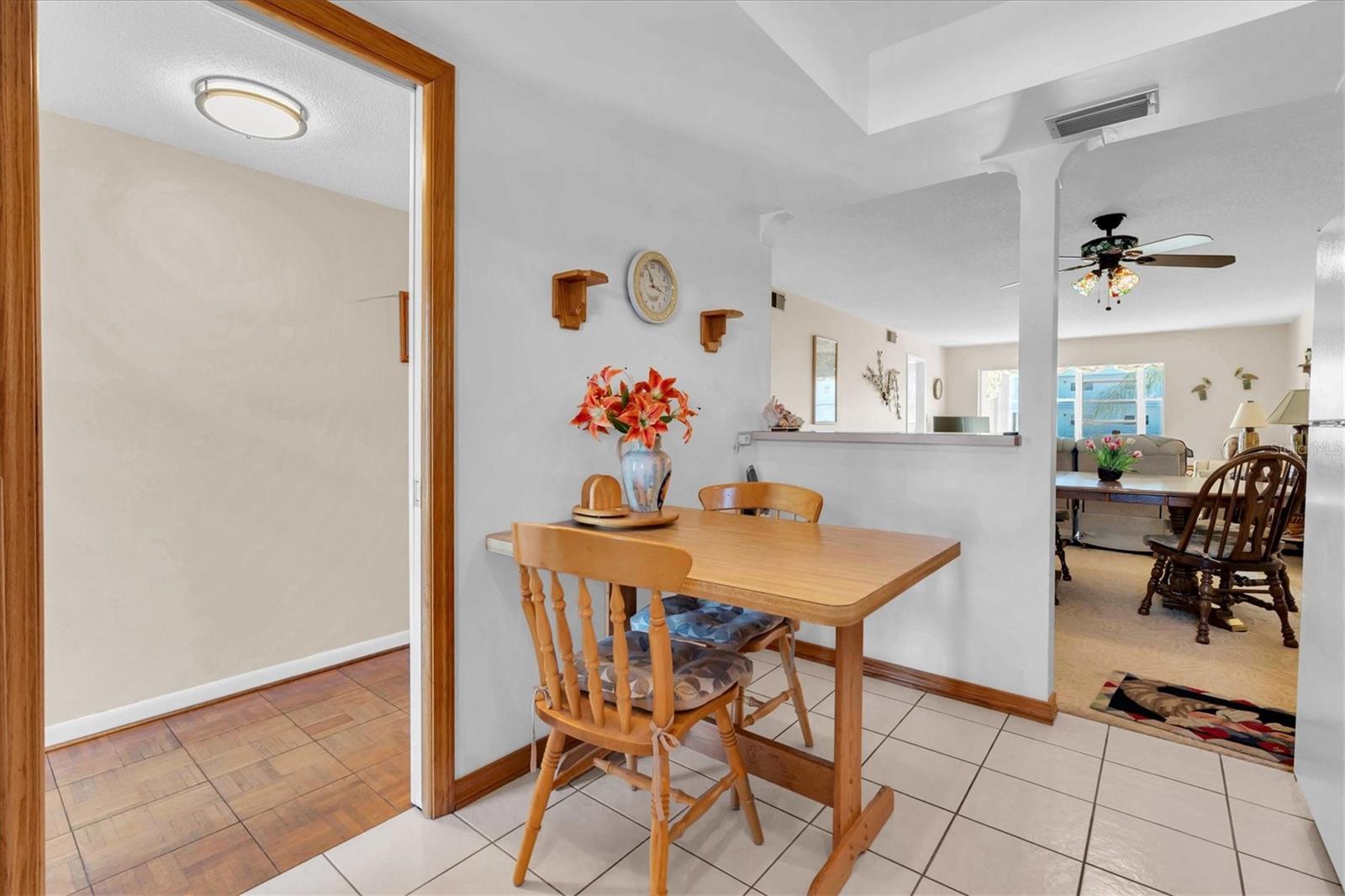 Image 17 of 36 For 5575 Gulf Boulevard 332