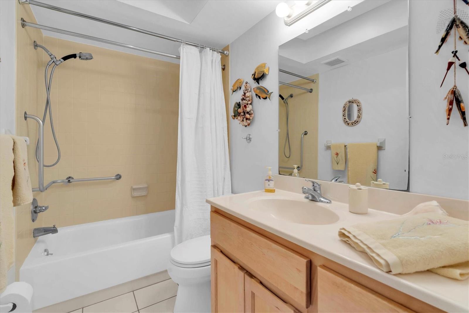 Image 25 of 36 For 5575 Gulf Boulevard 332