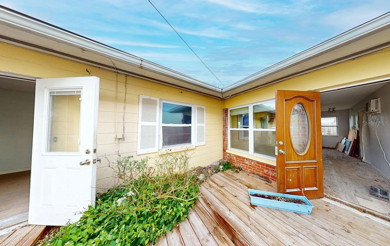 Image 16 of 52 For 14906 Bayshore Drive