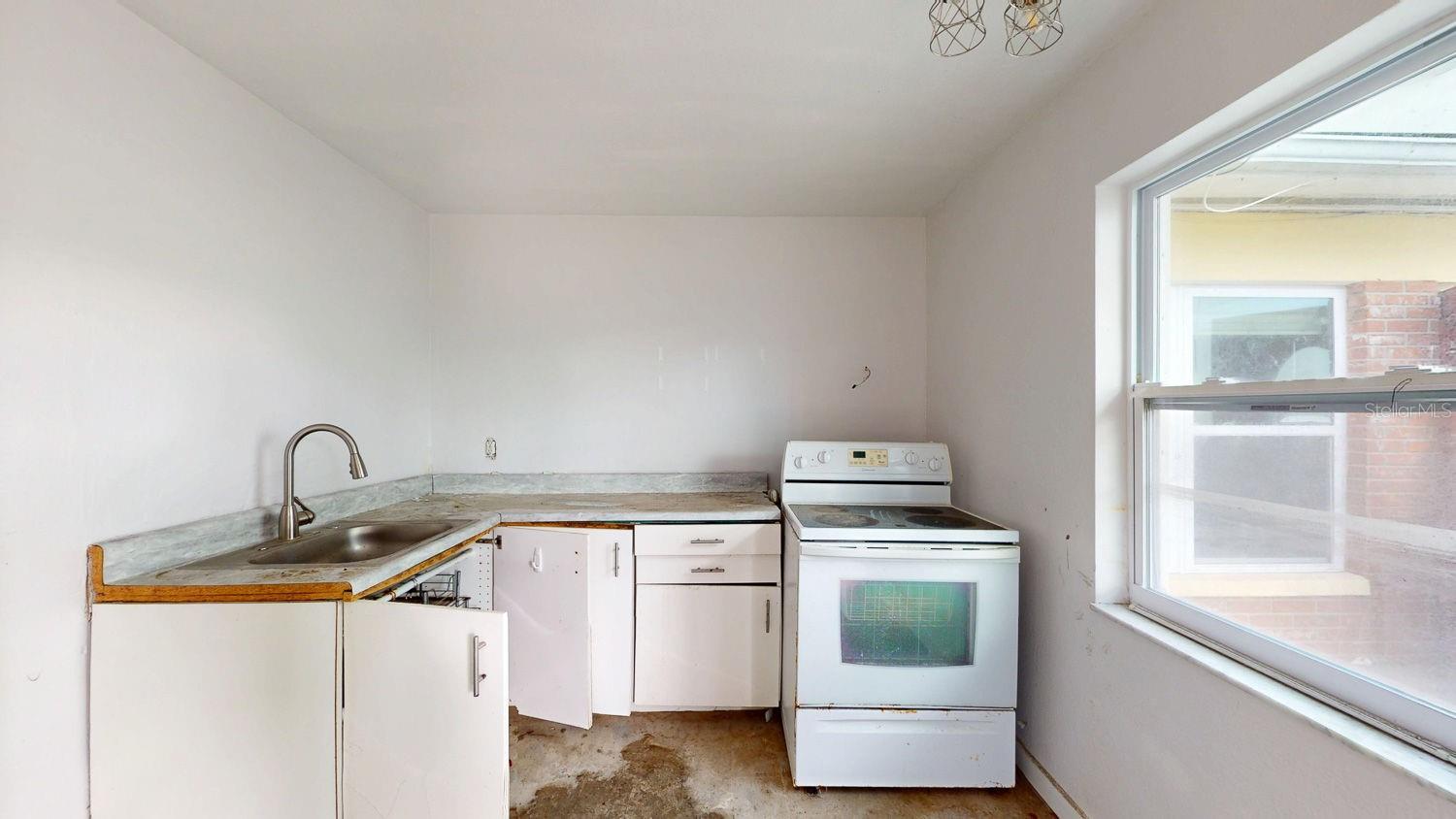 Image 29 of 52 For 14906 Bayshore Drive