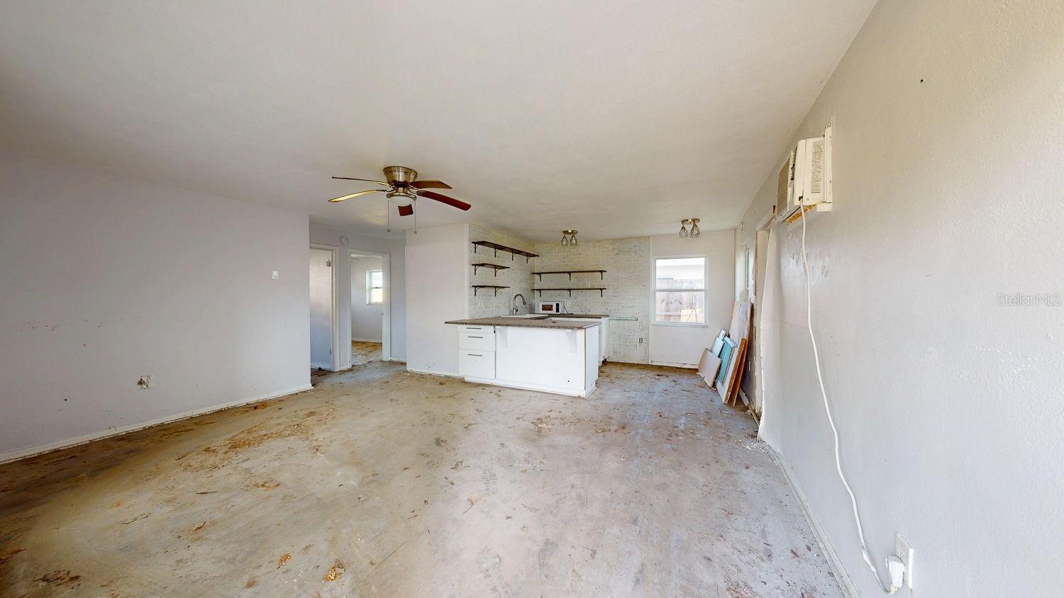 Image 3 of 52 For 14906 Bayshore Drive