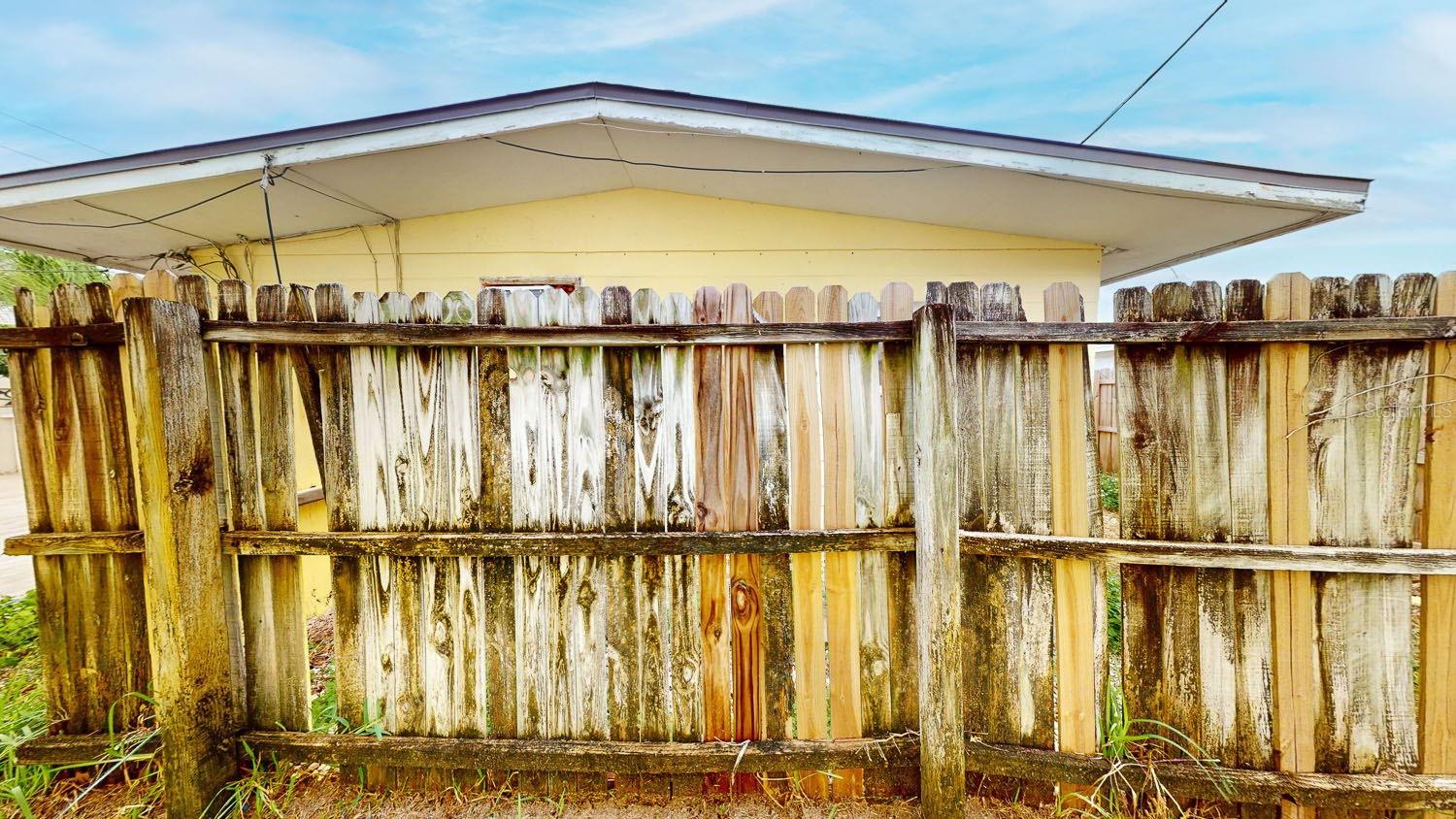 Image 32 of 52 For 14906 Bayshore Drive