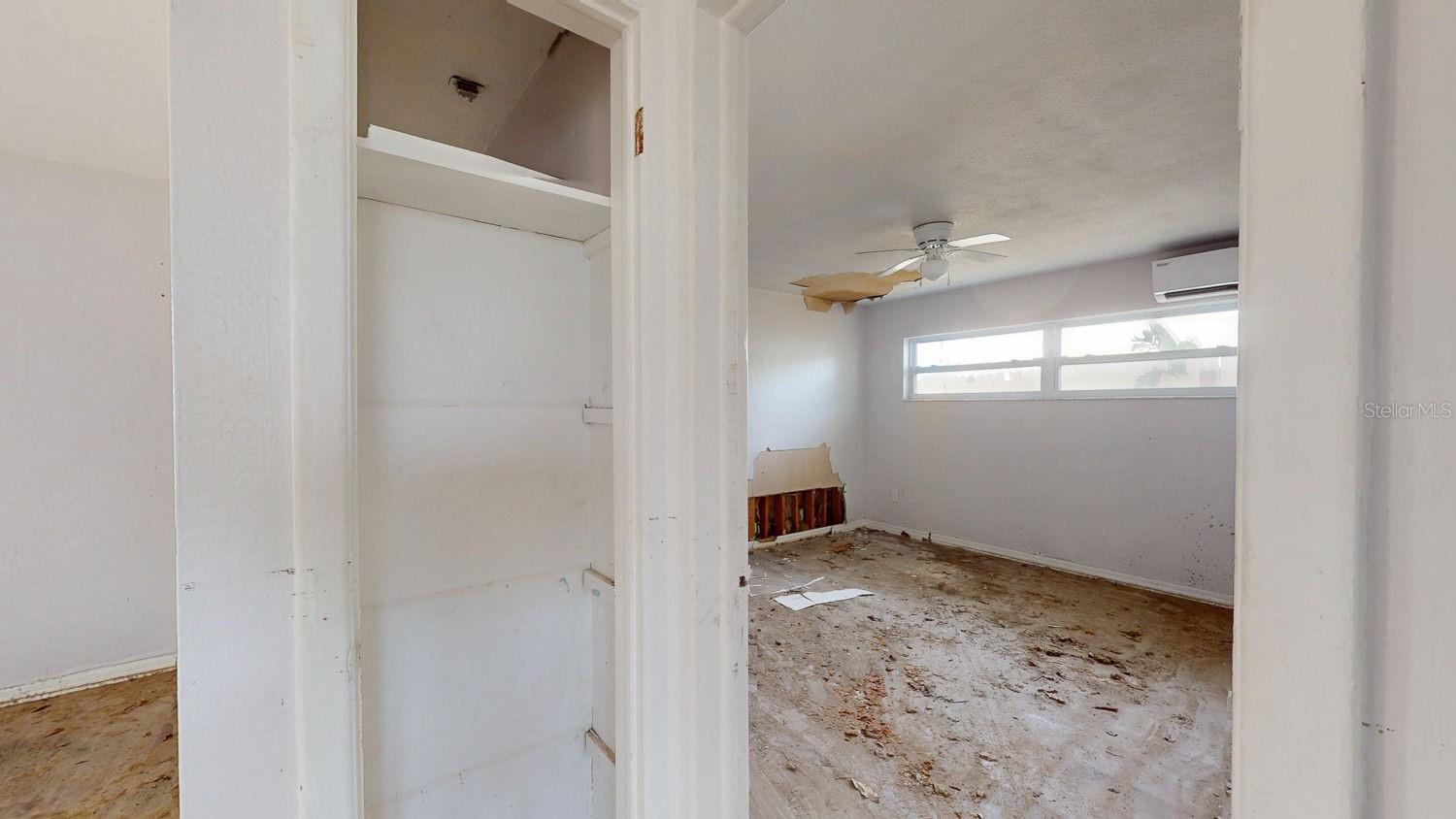 Image 38 of 52 For 14906 Bayshore Drive